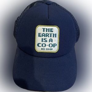 REI Co-op Navy Blue Snapback Mesh Foam Trucker Hat Cap The Earth Is A CO-OP